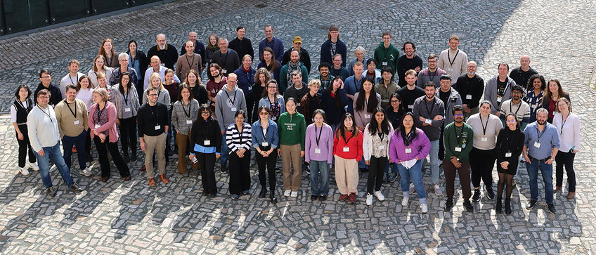 International Max Planck Research School "Chemical Communication in Ecological Systems" International Max Planck Research School "Chemical Communication in Ecological Systems"