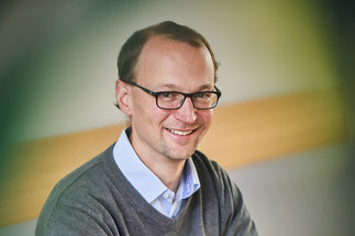 Martin Kaltenpoth appointed honorary professor at Friedrich Schiller University